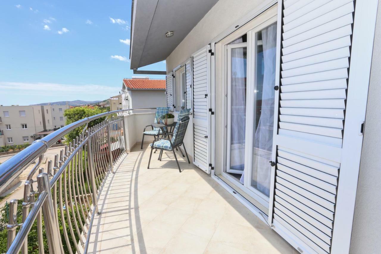 Apartman Kristian Trogir Exterior photo
